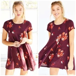 Silence + Noise Witchy Floral Short Sleeve Swing Dress